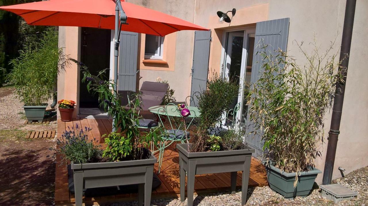Le Chemin De Lauzieres Hotel Octon Buitenkant foto